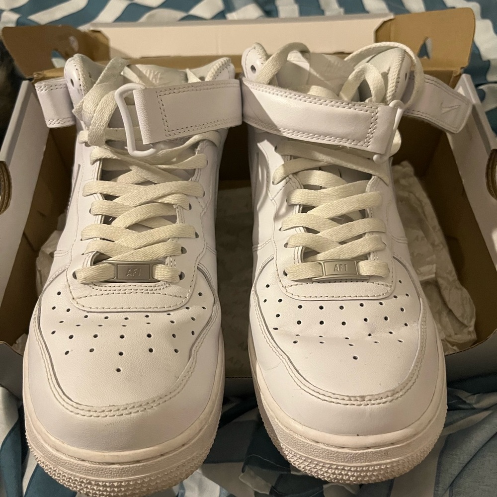 White Nike Shoes